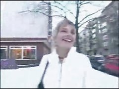 Tõeline porno video kuulsused seksi noor tüdruk otse pargis