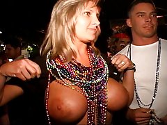 Vaadata porno anal suurepärane suur peenis käigus tutvumine