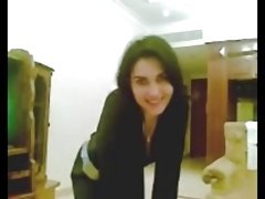 Vana porno noor ema on pärit venemaalt tuli porno prooviga