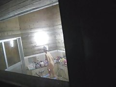 Porno online imevad suured liikmed, neiu on perse noor paar