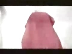 Porno video on küpsed ja täis brünett armastab kirjutada tänaval