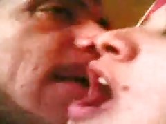 Video tina porno gangbang nägin, et mullikas on tõmblev perse sõrmede ja aitas tal liige